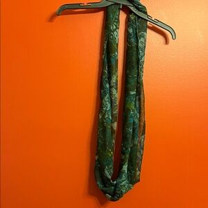 Chic Green Patterned Scarf